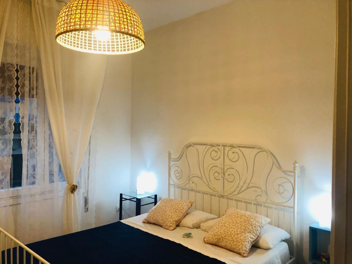 Caio Asinio Apartment Napoli Bagian luar foto